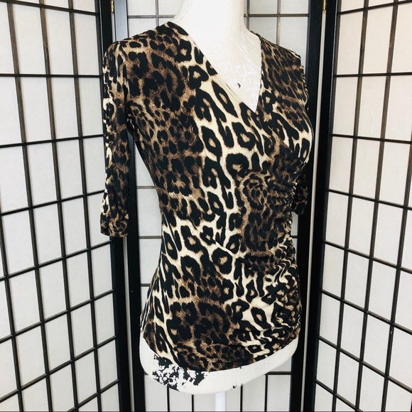 🏆HP🏆 PETITE Leopard Print Ruche Blouse - Picture 2 of 3